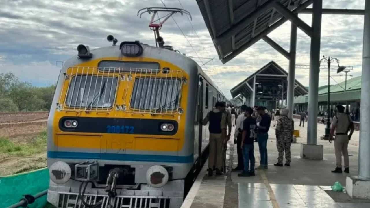 दिल्ली CJP विरोध: 10 अक्टूबर के कार्यक्रम से पहले रेलवे ने ट्रेनें रद्द और पुनर्निर्धारित की