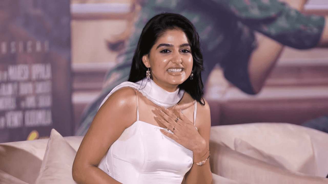 Anaswara Rajan Laughs Off Question About Her Acting at 'Itllu Arjuna' Press Meet