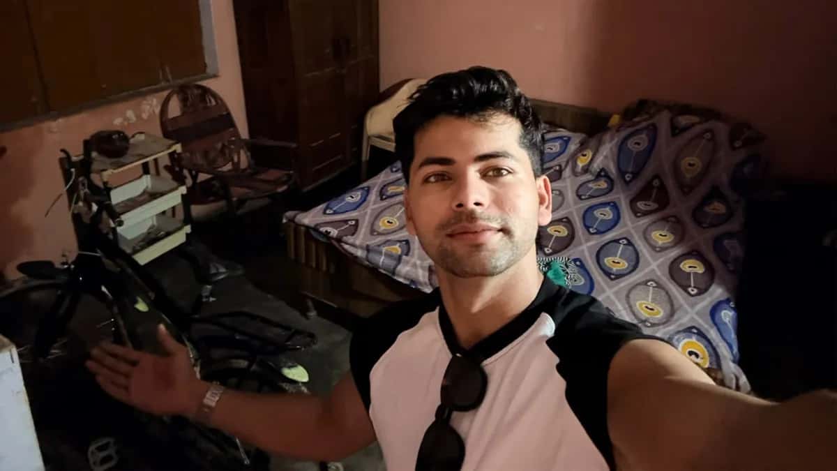 Siddharth Nigam Gets Emotional After Returning to His Roots in Prayagraj