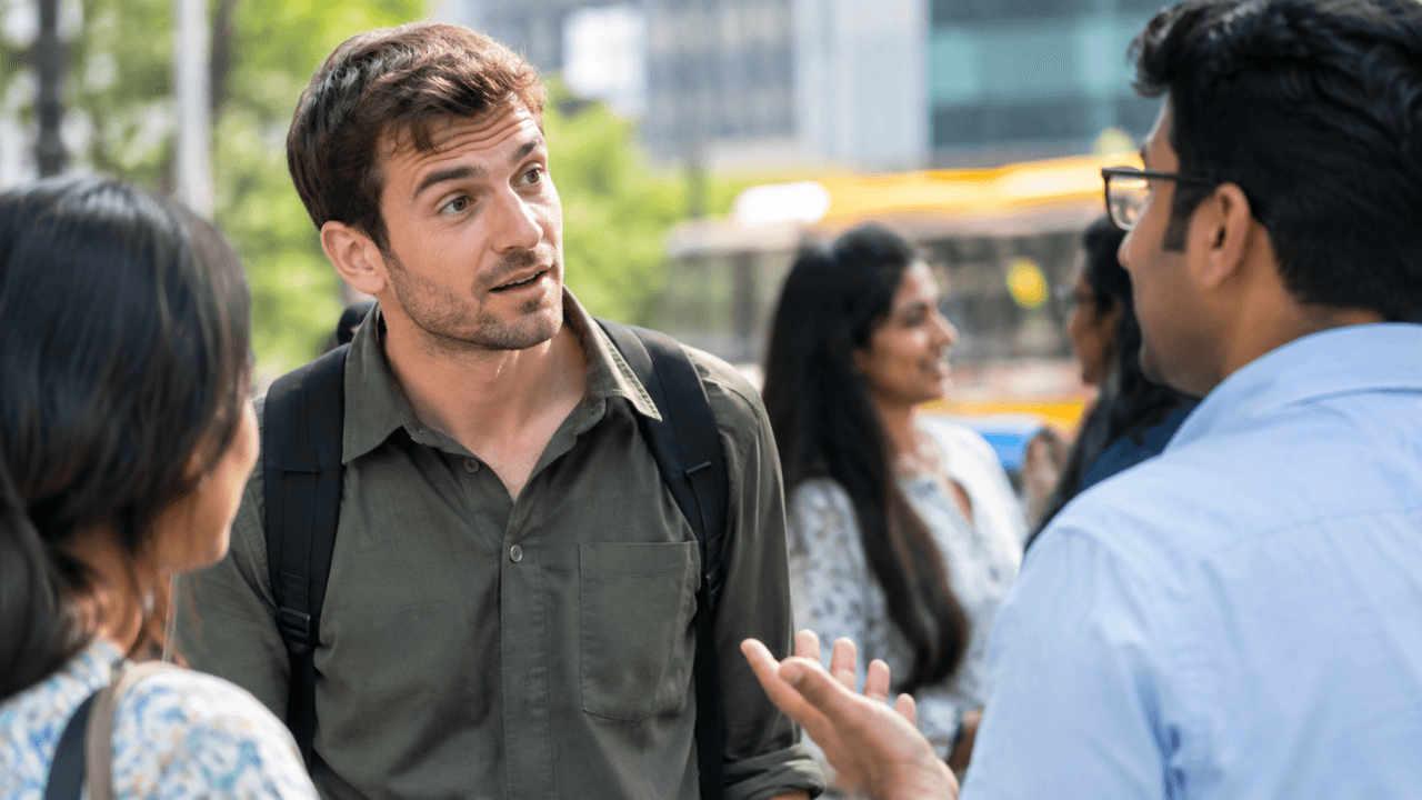 European Expat in India Highlights Unique Introduction Patterns