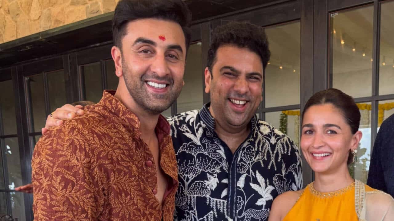Ranbir Kapoor and Alia Bhatt Celebrate Ganesh Chaturthi 2026 at Home