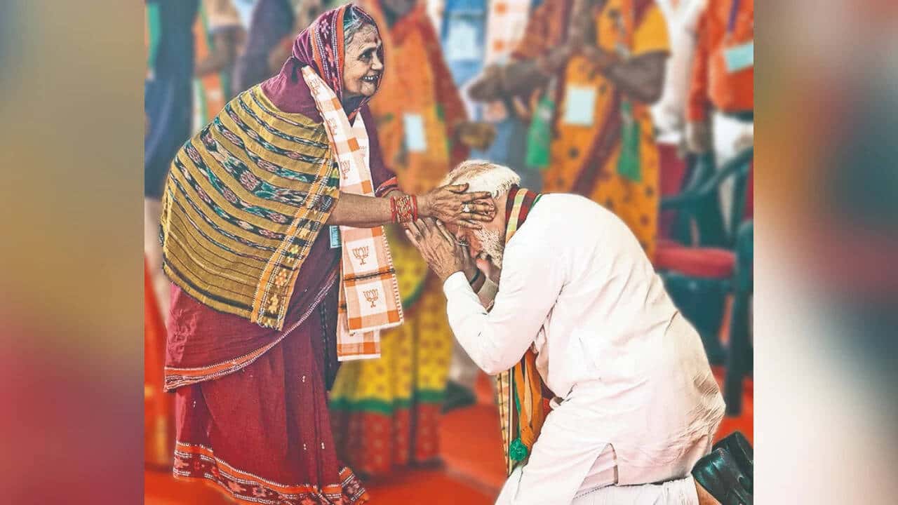 मोदी ने कार्यालय में 25 वर्ष पूरे किए: सेवा और नेतृत्व पर एक विचार