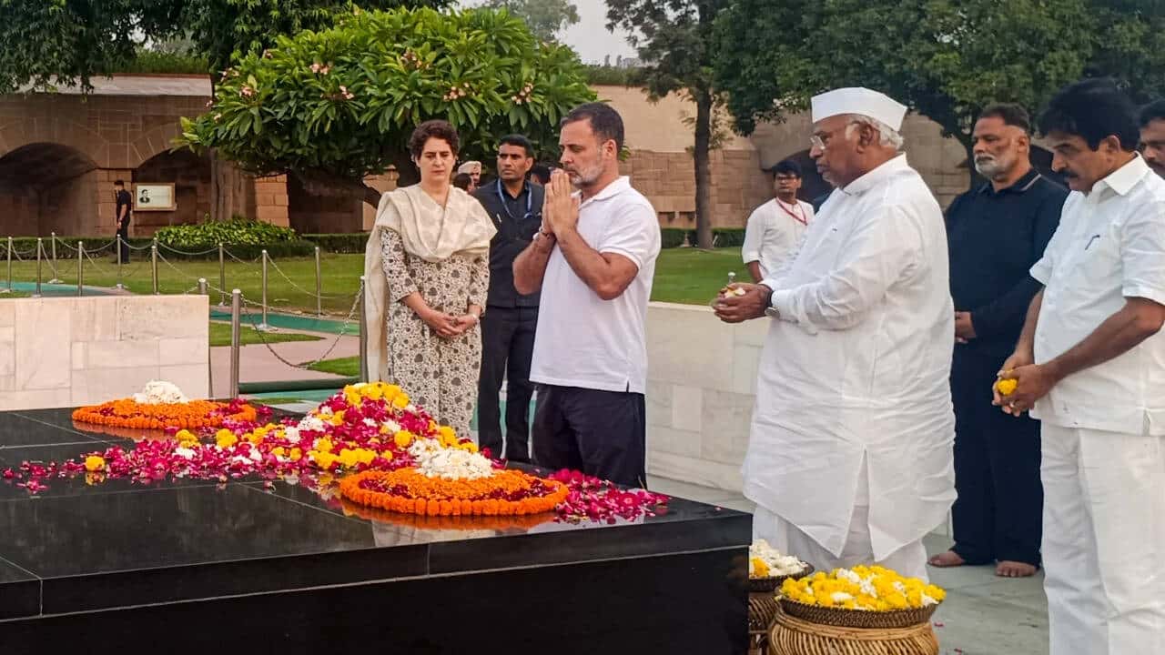'Dhappa' Day 3: Police Allow Rahul, INDIA Bloc MPs to Protest at Raj Ghat