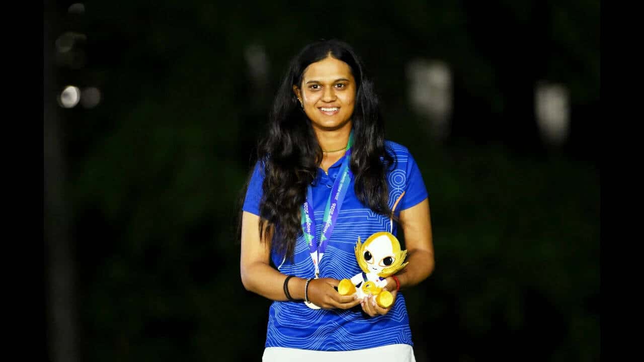 एशियाई खेलों की स्वर्ण पदक विजेता प्रणवी उर्स ने गोल्फ की 'अमीरों का खेल' छवि को चुनौती दी