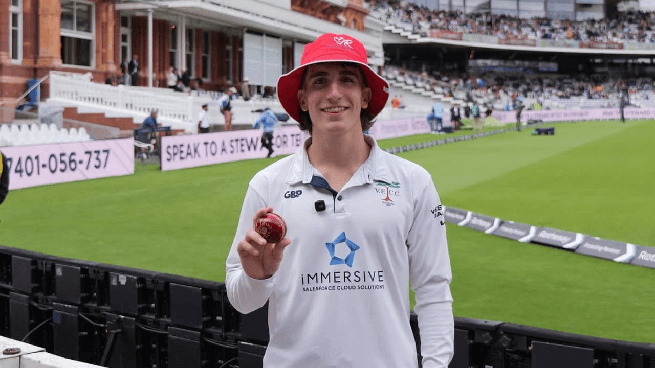 English Cricketer Completes 100km Run for Unique Guinness World Record Attempt