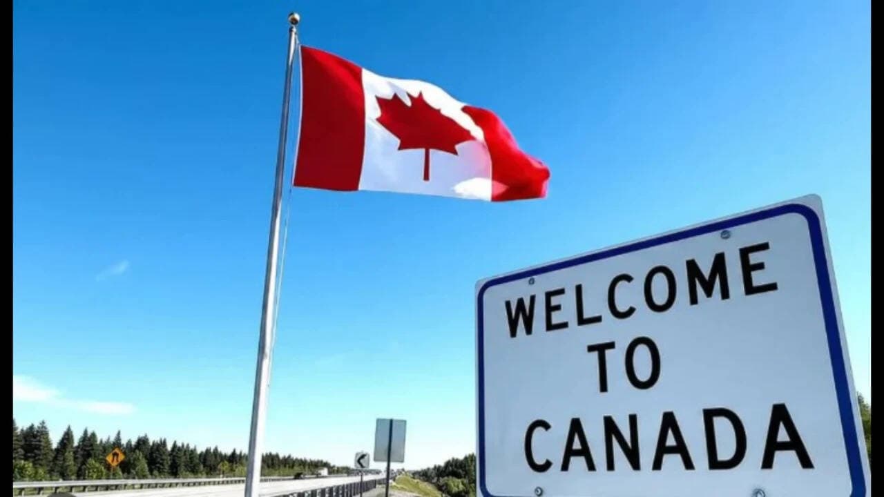 Redditor Returns to India After Denied Canadian PR, Shares Experience
