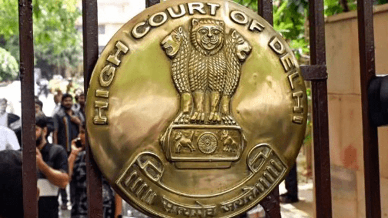 दिल्ली HC ने लीक से जुड़े दो उम्मीदवारों के NEET परिणाम जारी करने का आदेश दिया