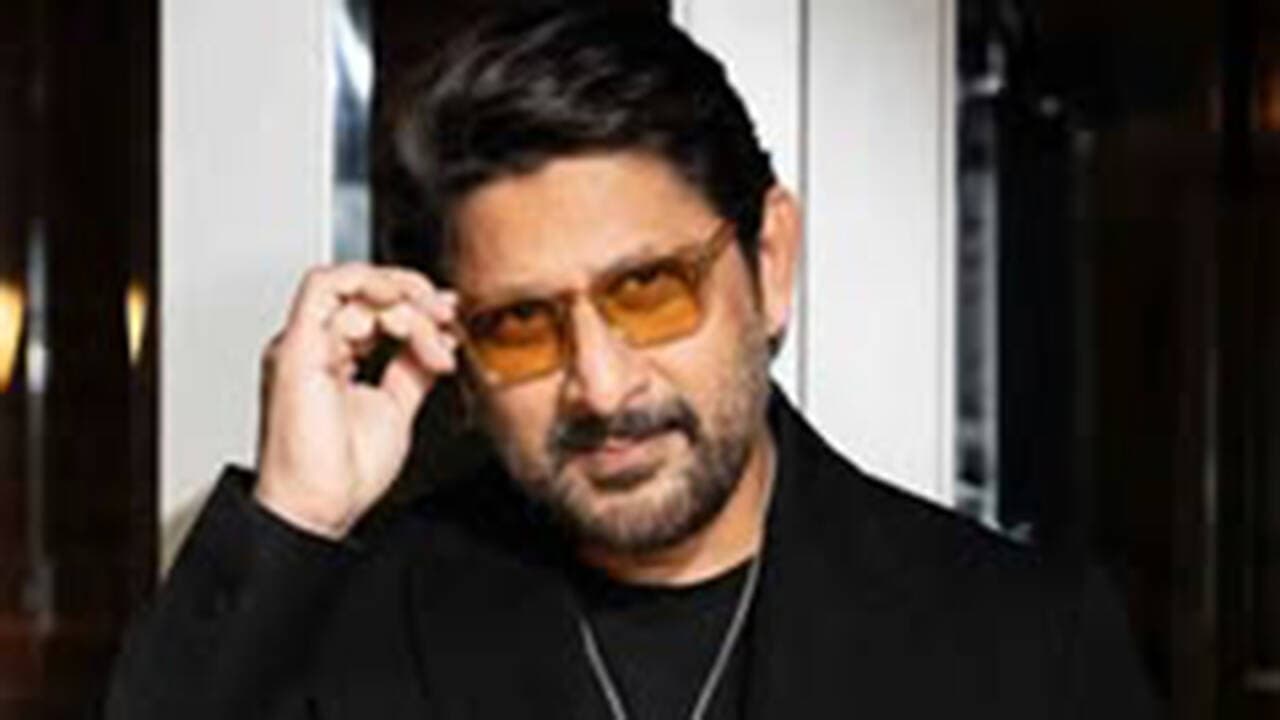 Arshad Warsi Shares Memories of Shah Rukh Khan from 'Kuchh Meetha Ho Jaaye'
