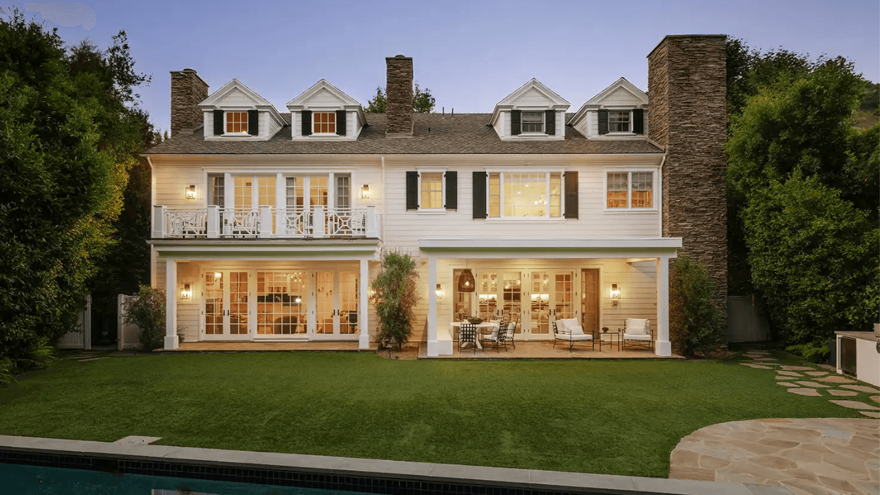 Sarah Michelle Gellar and Freddie Prinze Jr. Cut Asking Price of LA Home to $9.95 Million
