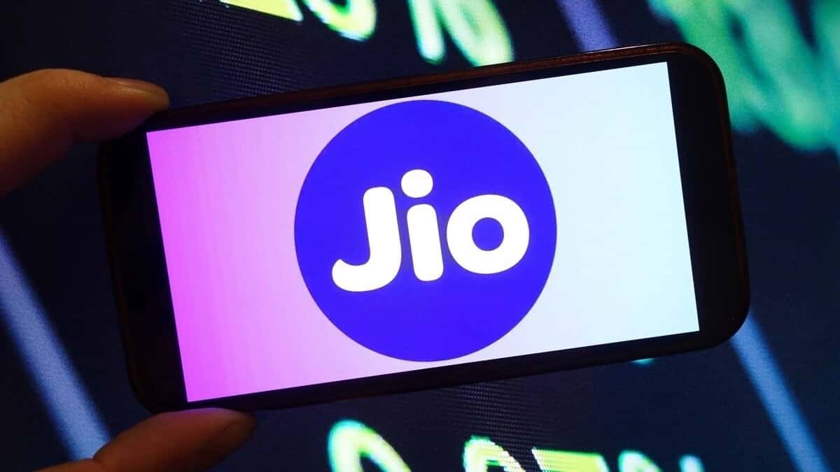 Jio's IPO Expected This Month with Price Band Revealed