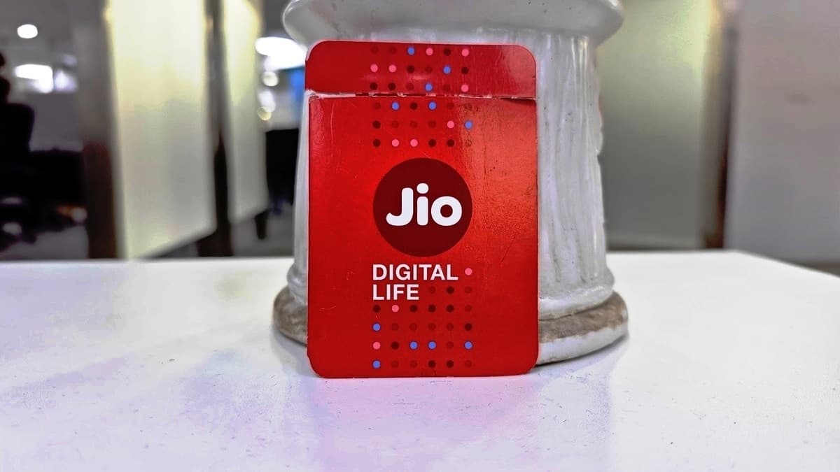 Jio का 199 रुपये वाला रिचार्ज प्लान, मिलेगा 27GB डेटा और अनलिमिटेड कॉल