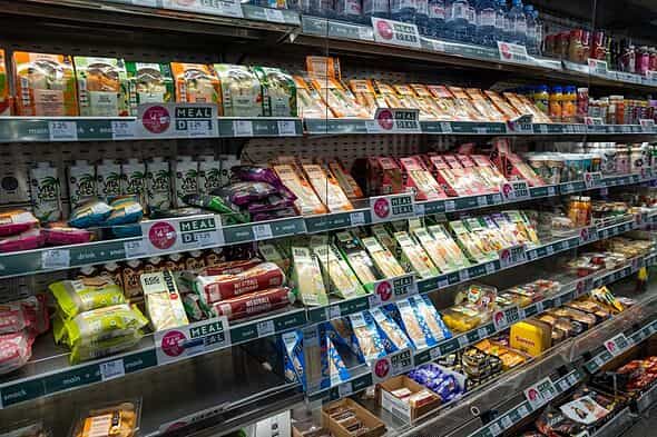 Nutritionist Lists 9 Unhealthy Meal Deal Items to Avoid