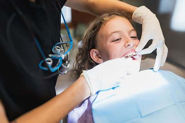 Child Psychologist Shares 7 Tips for Stress-Free Medical Check-Ups