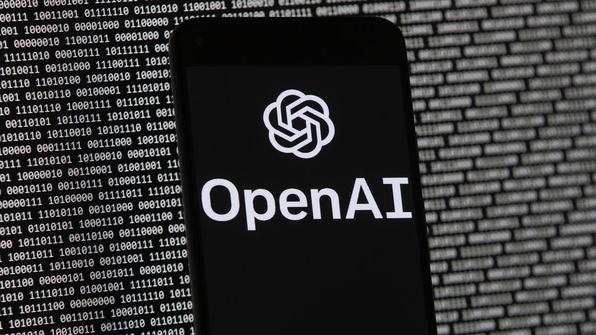 ChatGPT, Gemini, Claude Face Widespread Outages; Amazon Web Services Also Hit