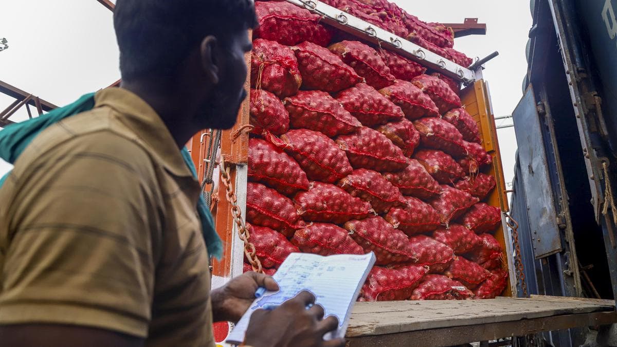 What’s Behind the Sudden Surge in Onion Prices?